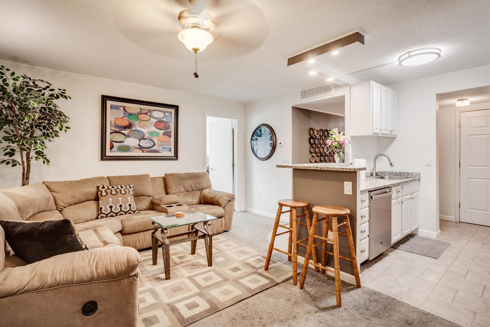 1920 S 1st Street Unit 202, Minneapolis MN 55454