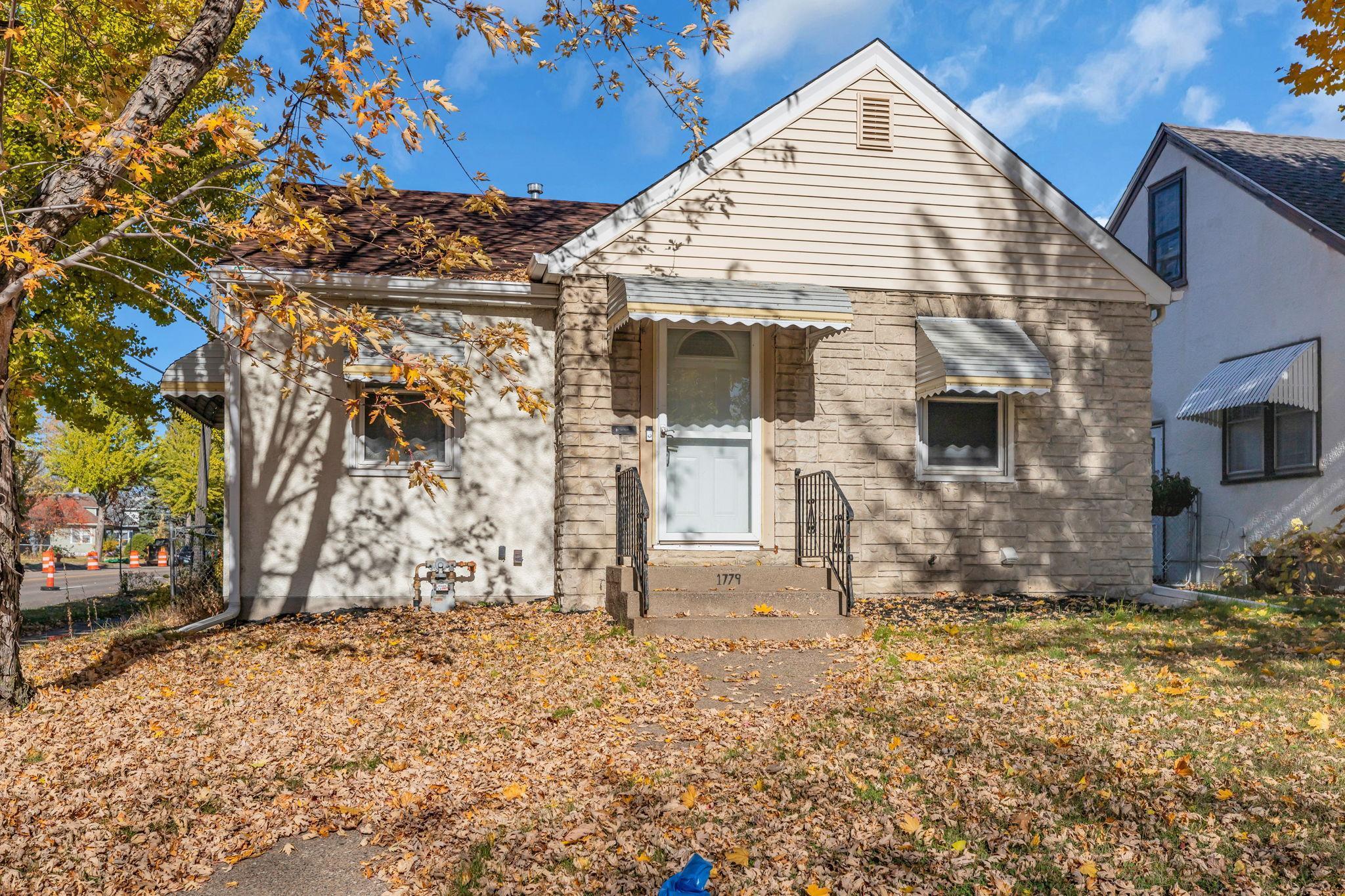 1779 Orange Avenue E, Saint Paul MN 55119