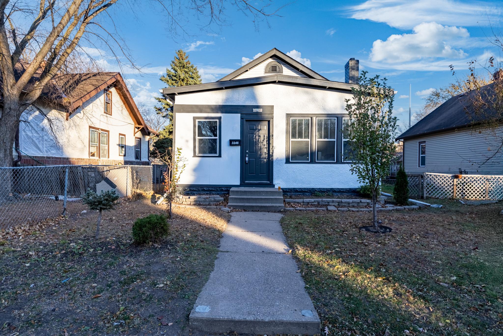 3246 Bryant Avenue N, Minneapolis MN 55412