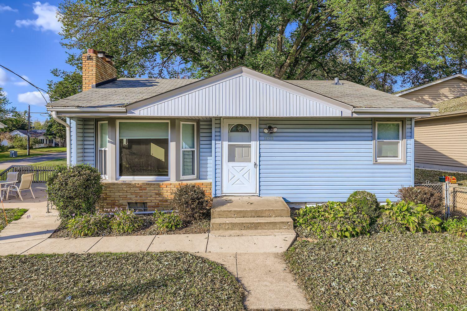 16418 Minnetonka Boulevard, Minnetonka MN 55345