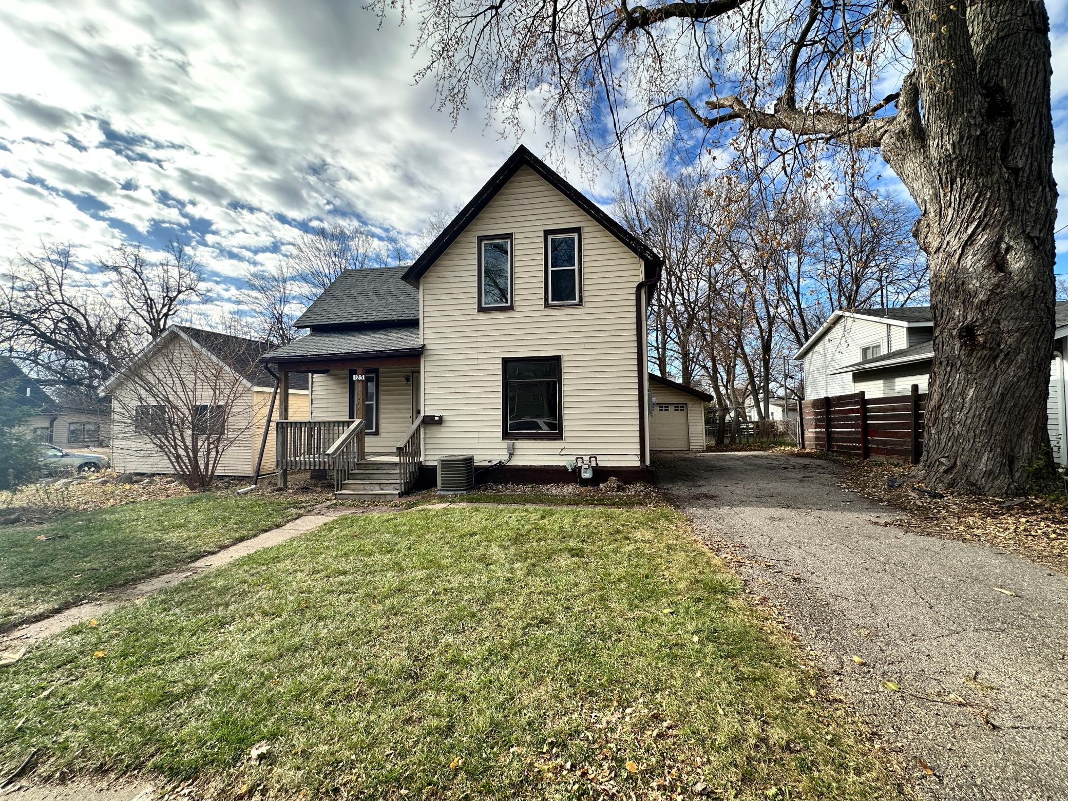 125 10th Avenue SE, Rochester MN 55904