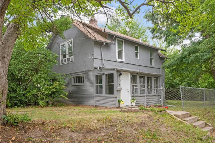 1501 Logan Avenue N, Minneapolis MN 55418