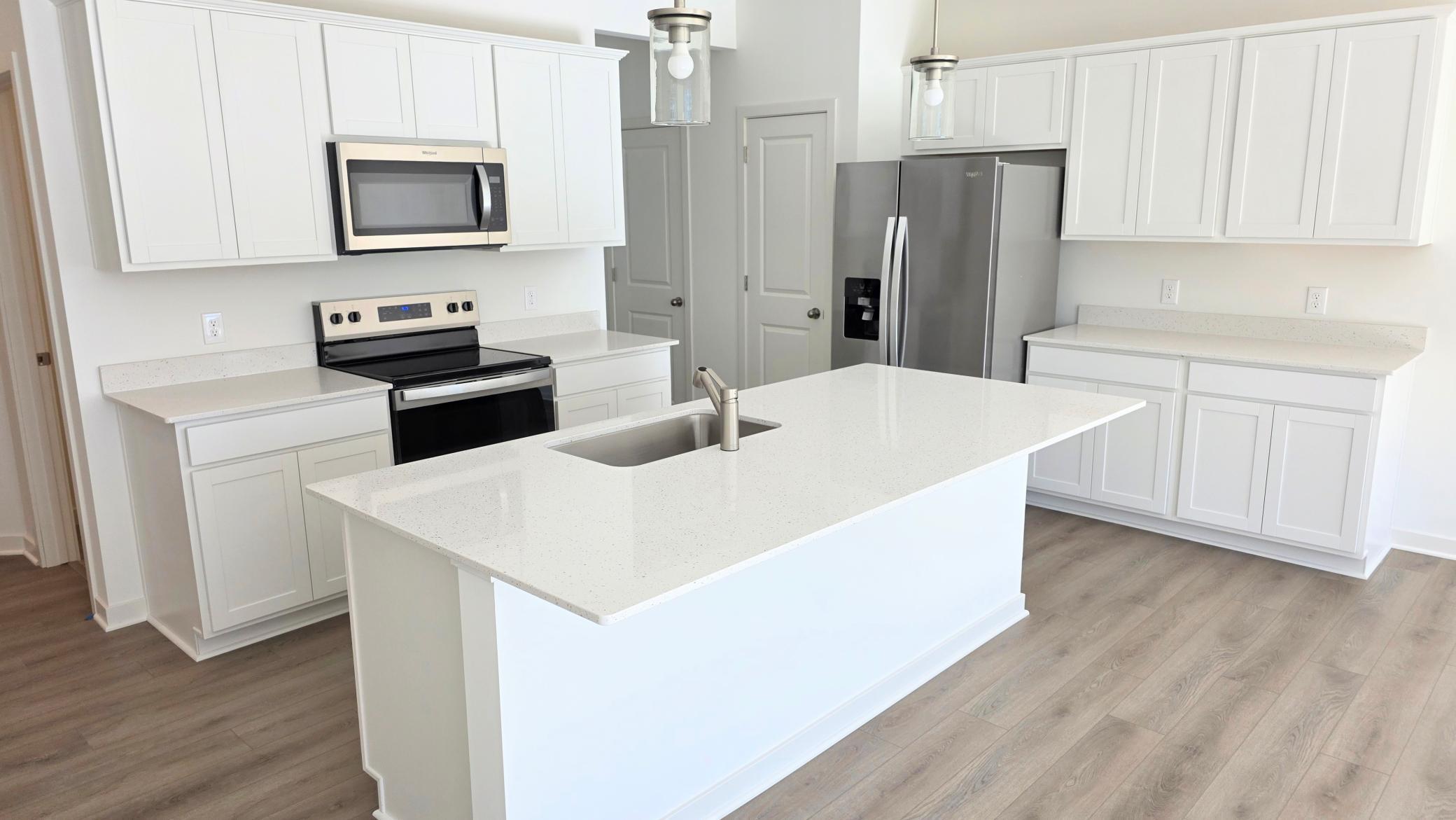 4738 AirLake Curve, Woodbury MN 55129