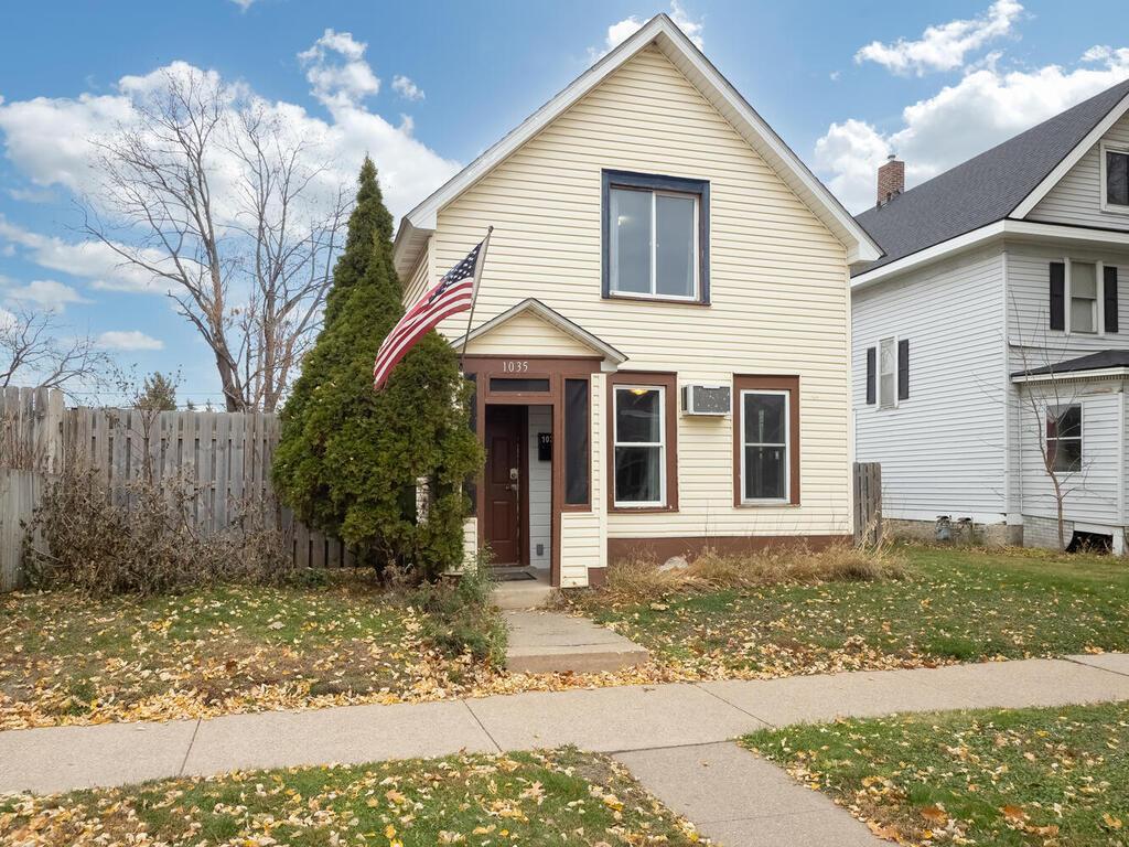 1035 Bush Avenue, Saint Paul MN 55106