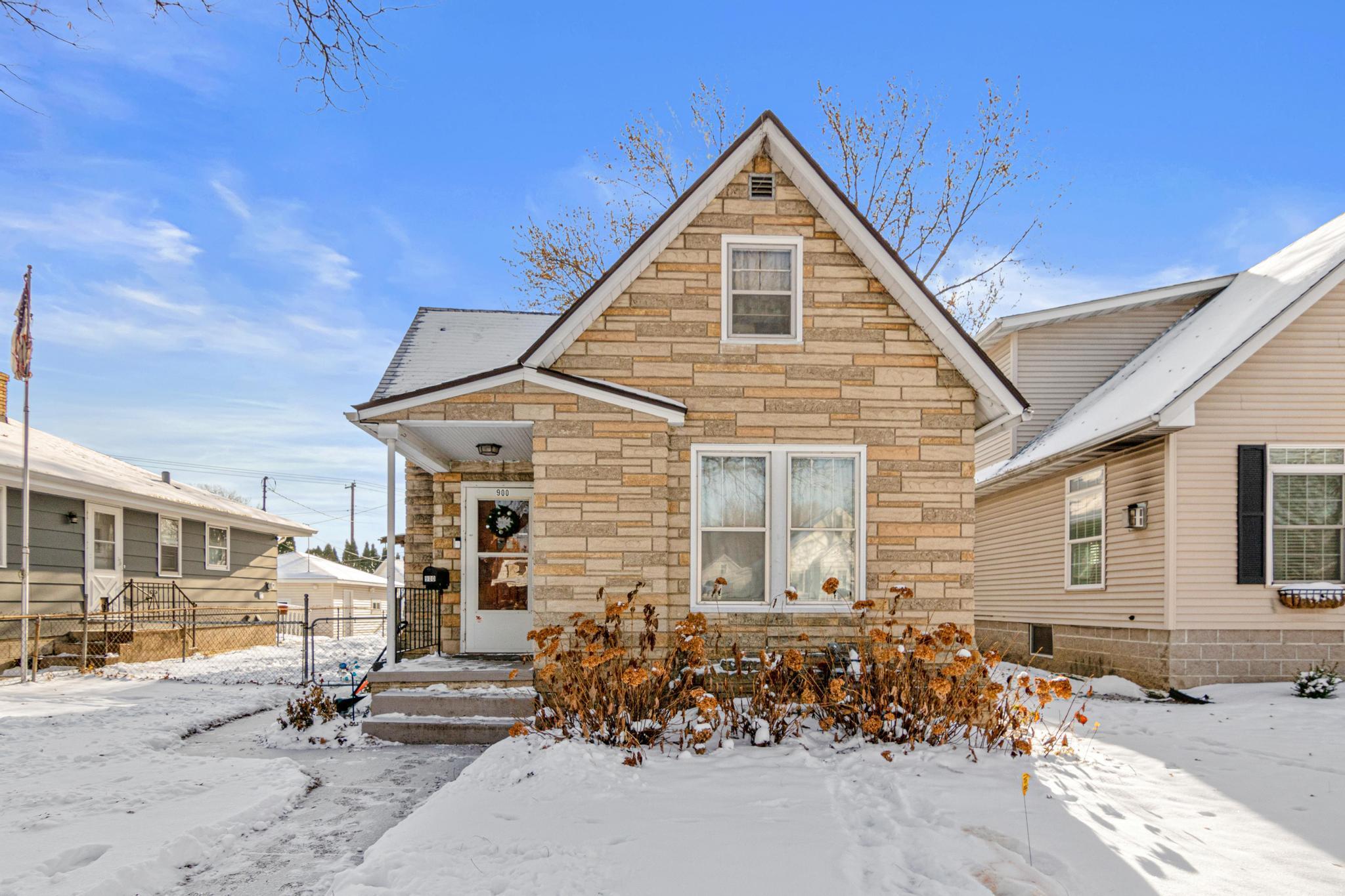 900 Scheffer Avenue, Saint Paul MN 55102