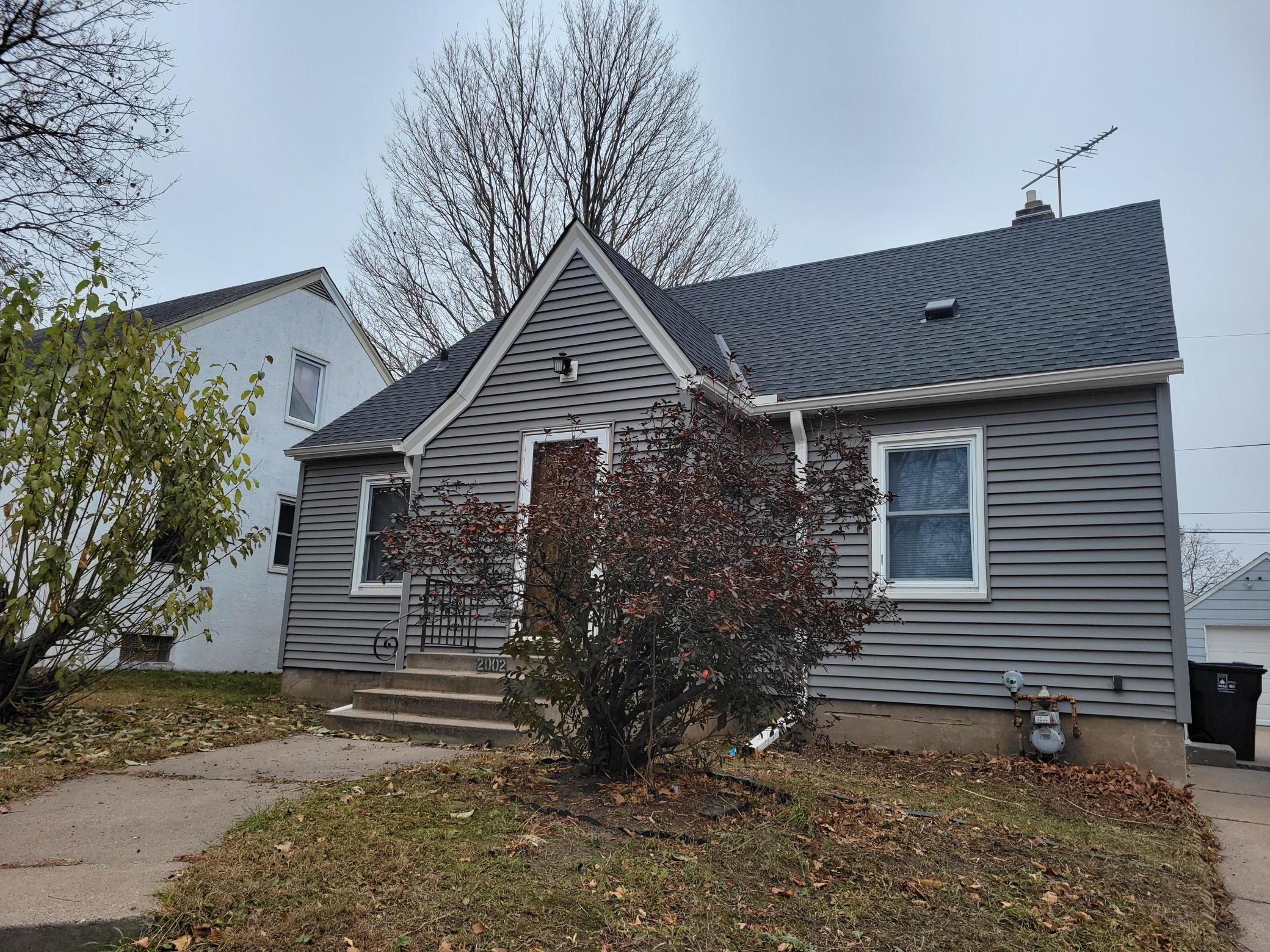 2002 Bush Avenue, Saint Paul MN 55119