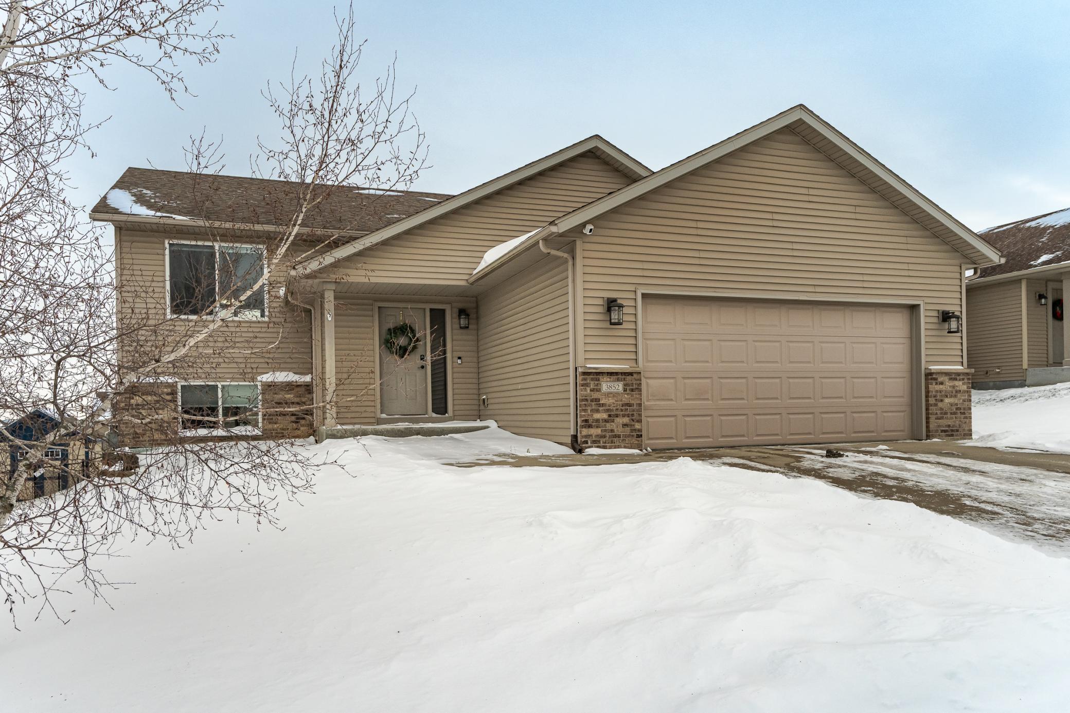 3852 46th Avenue NW, Rochester MN 55901