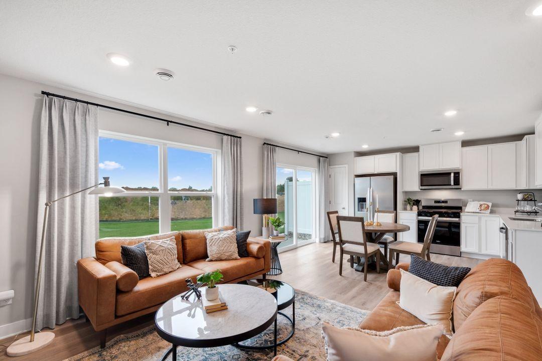 13720 Kaylemore Trail, Rosemount MN 55068