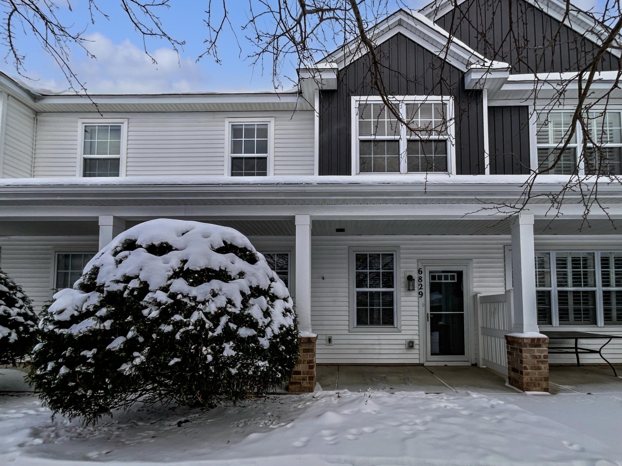6829 Narcissus Lane N Unit 304, Maple Grove MN 55311