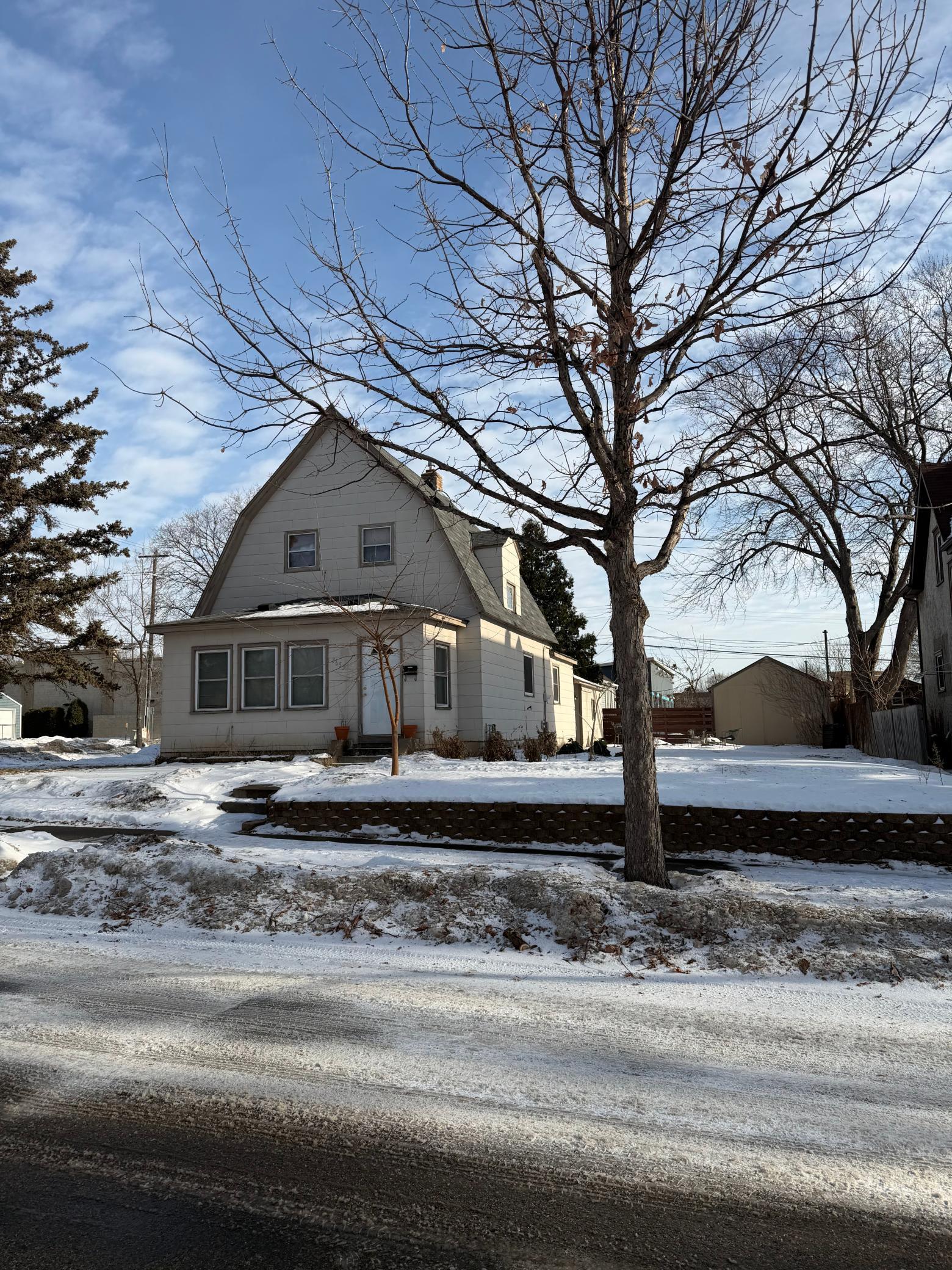 3655 Van Buren Street NE, Minneapolis MN 55418