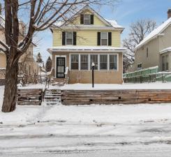 1013 Sims Avenue, Saint Paul MN 55106