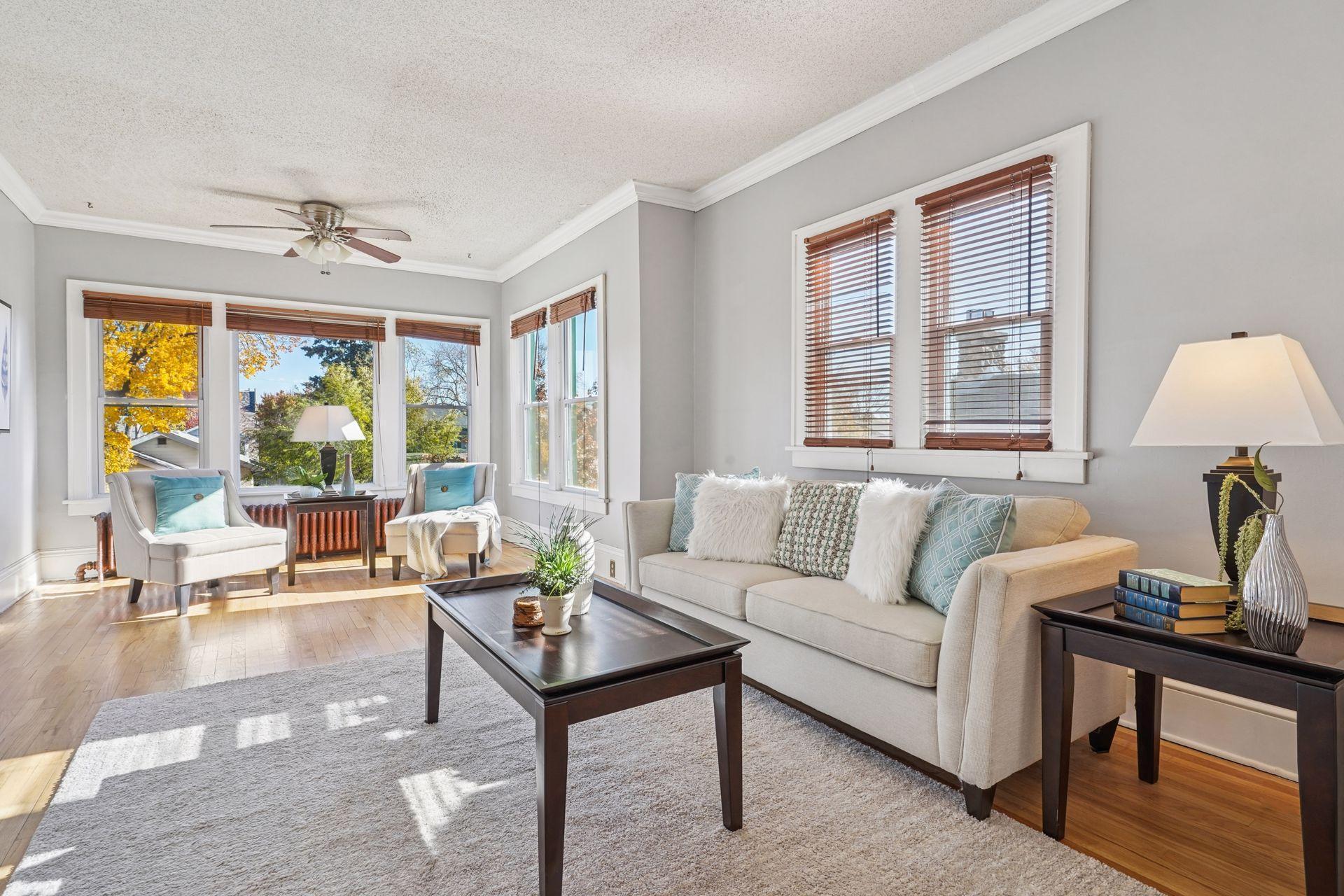 4104 Bryant Avenue S Unit 202, Minneapolis MN 55409