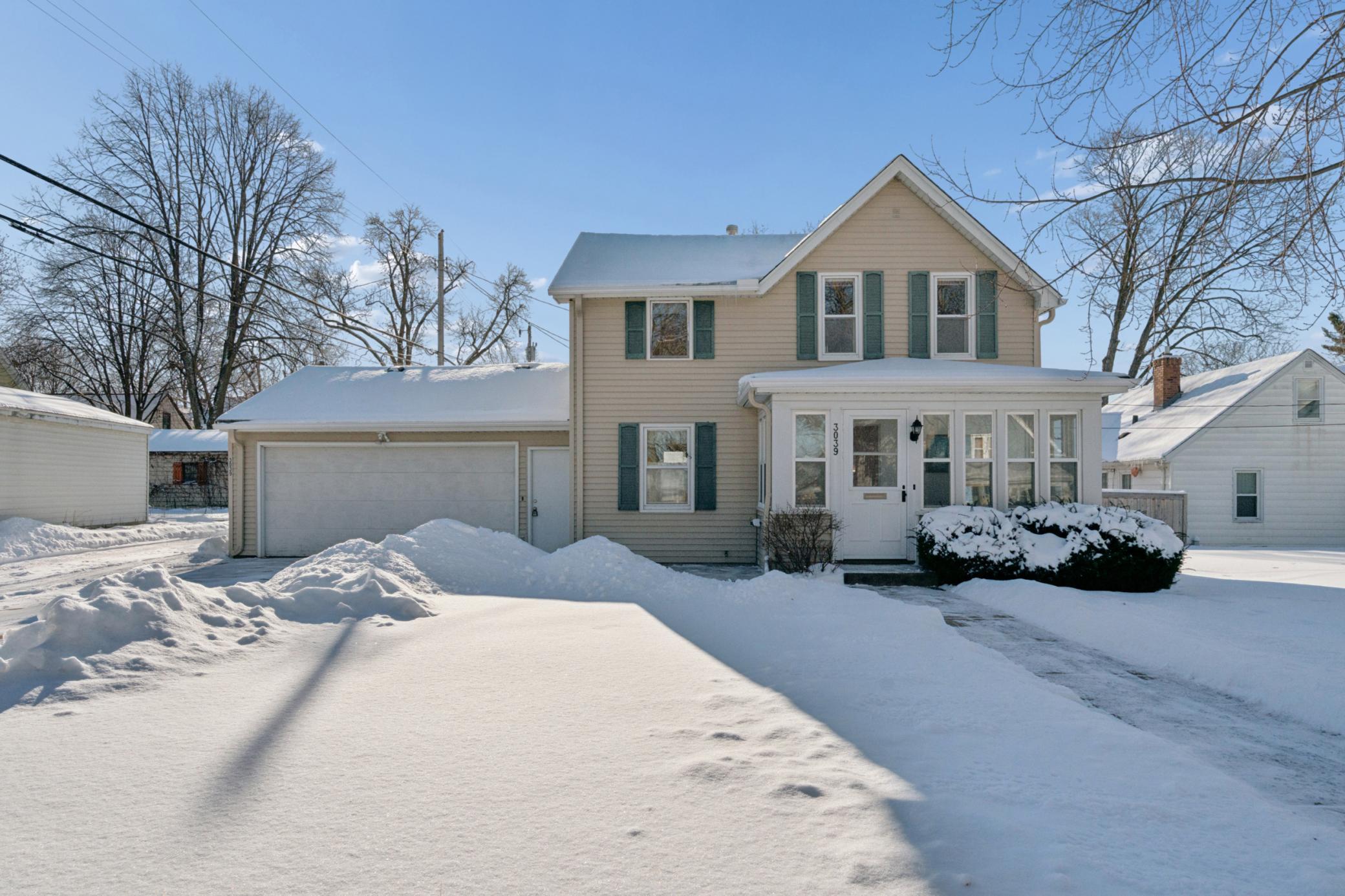 3039 E 45th Street, Minneapolis MN 55406