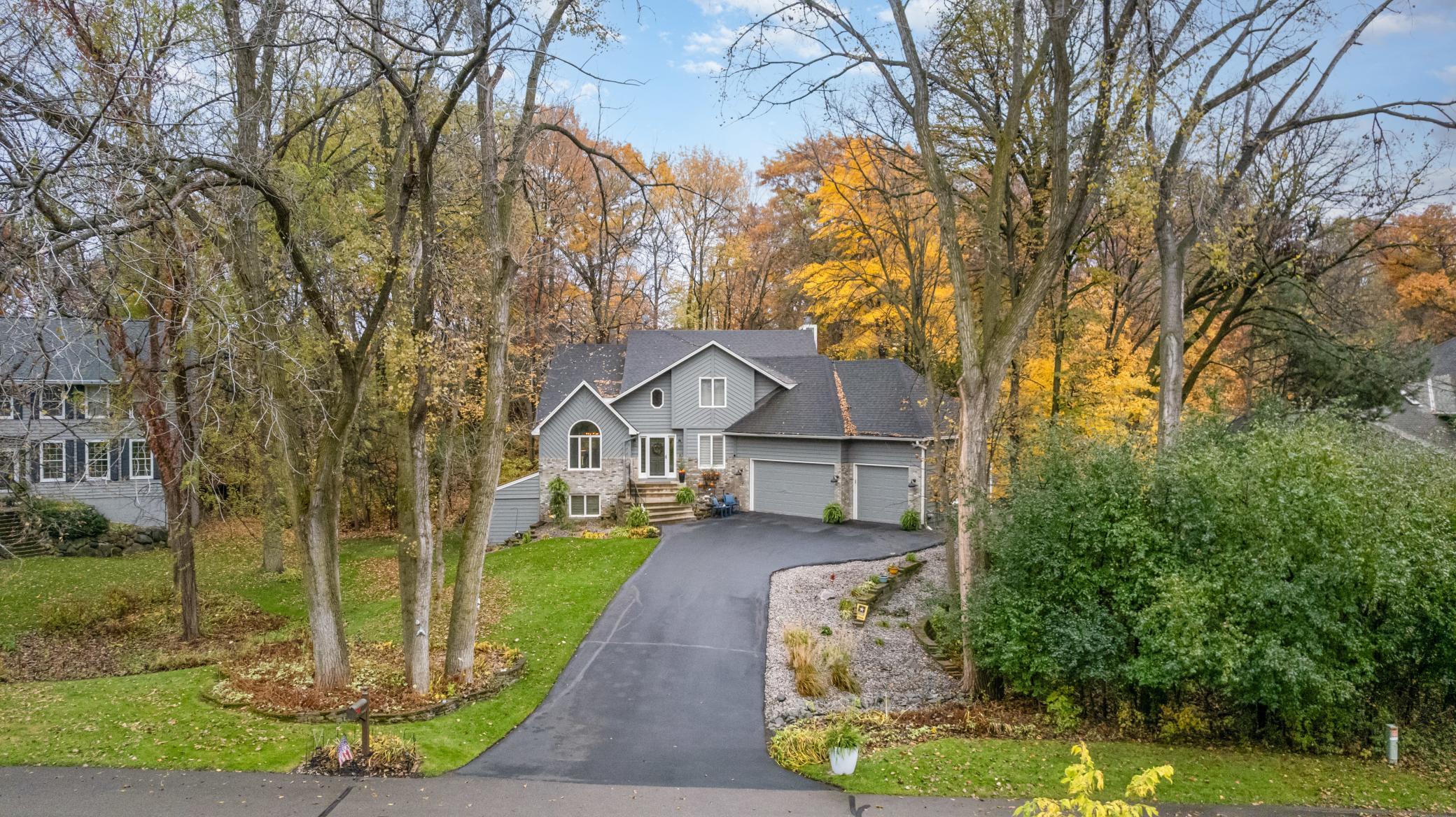 14011 Minnehaha Place, Minnetonka MN 55391