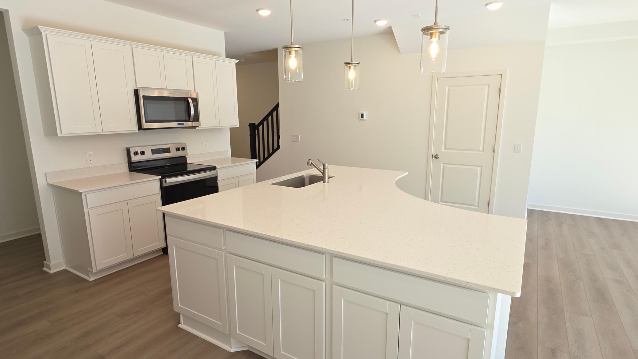 4747 AirLake Drive, Woodbury MN 55129