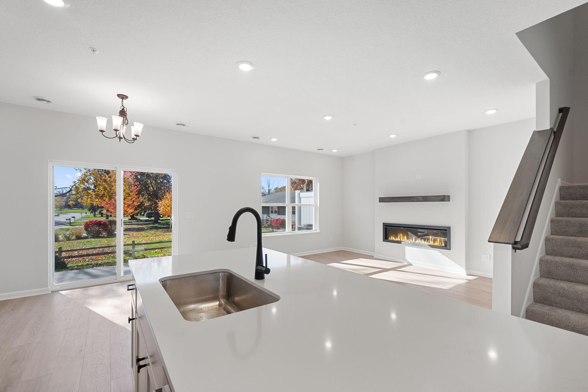 1019 130th Court E, Rosemount MN 55068