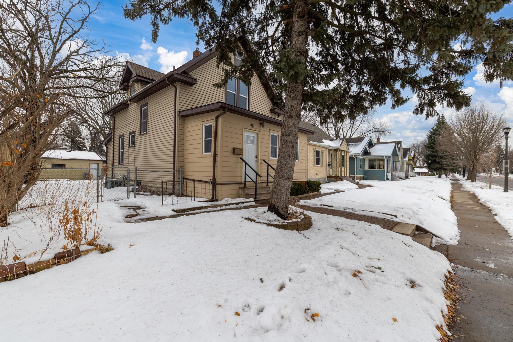 1436 Payne Avenue, Saint Paul MN 55130