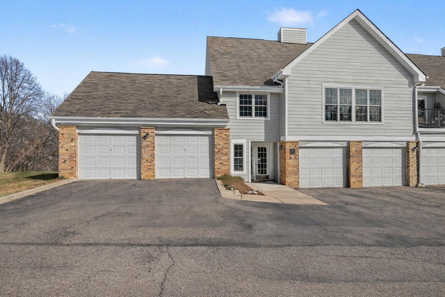 6165 Chasewood Parkway Unit 1, Minnetonka MN 55343