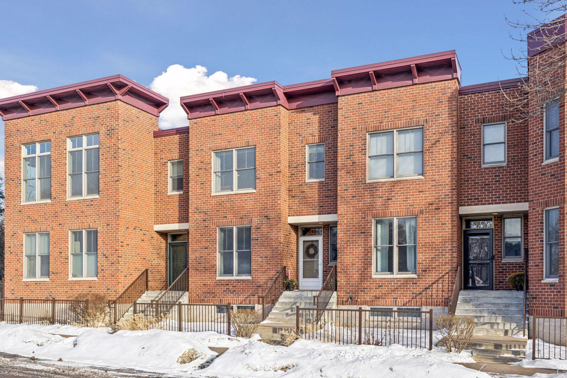 582 Payne Avenue, Saint Paul MN 55130