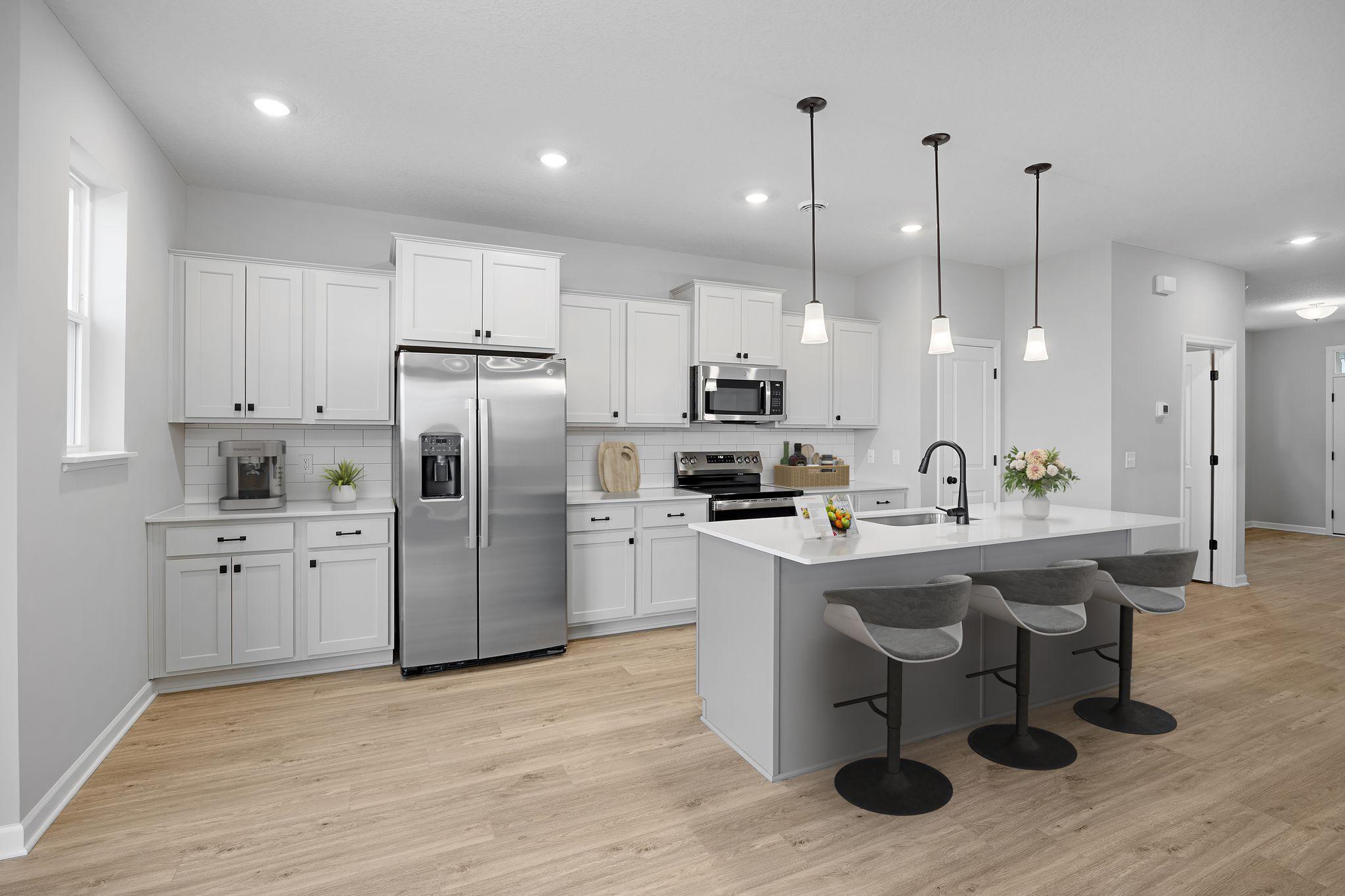 1124 Annacotte Lane, Rosemount MN 55068