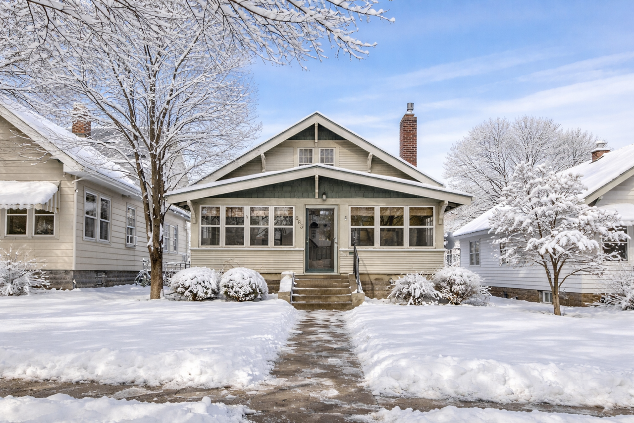 863 Clear Avenue, Saint Paul MN 55106