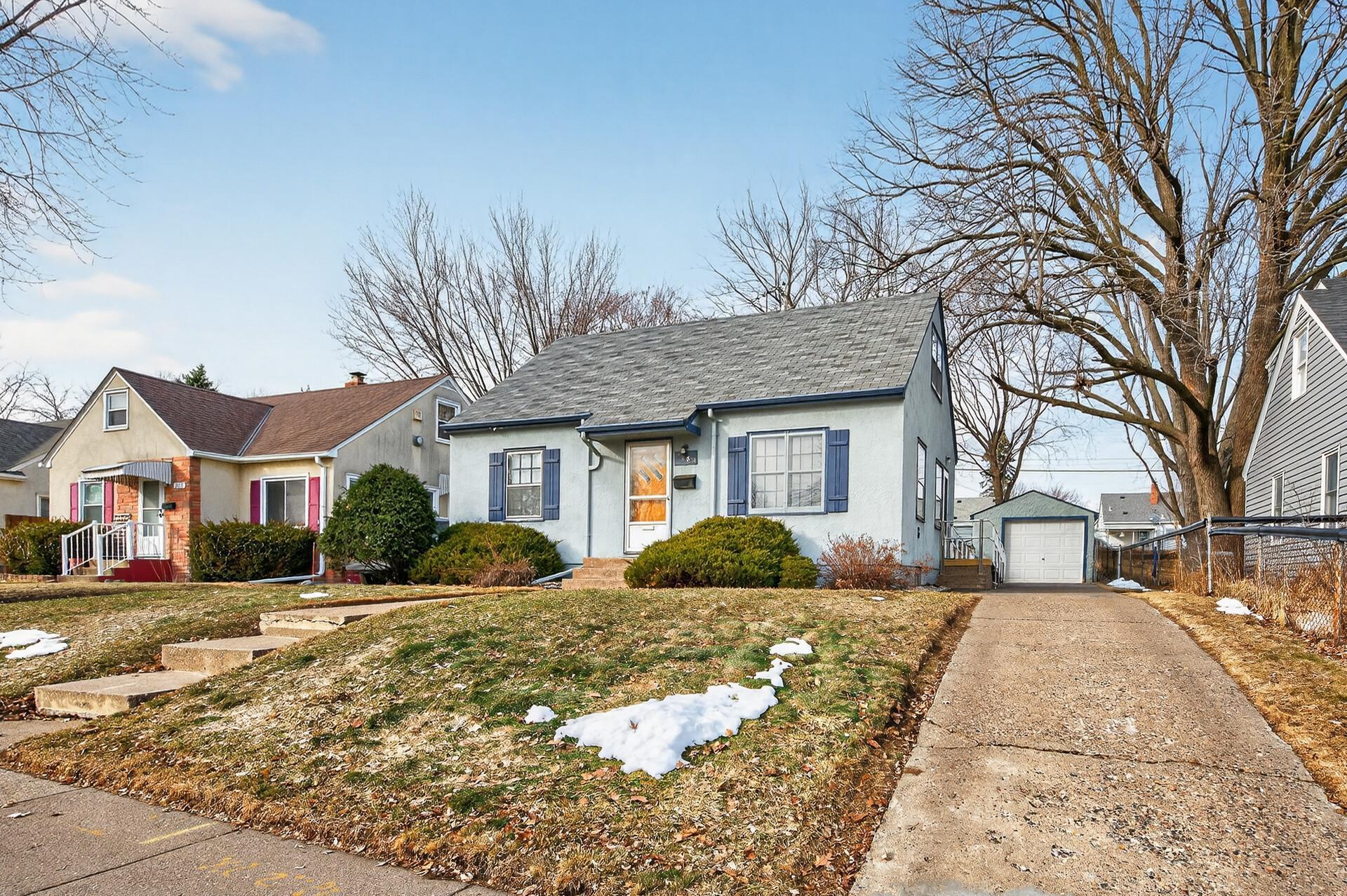 2183 Fremont Avenue E, Saint Paul MN 55119