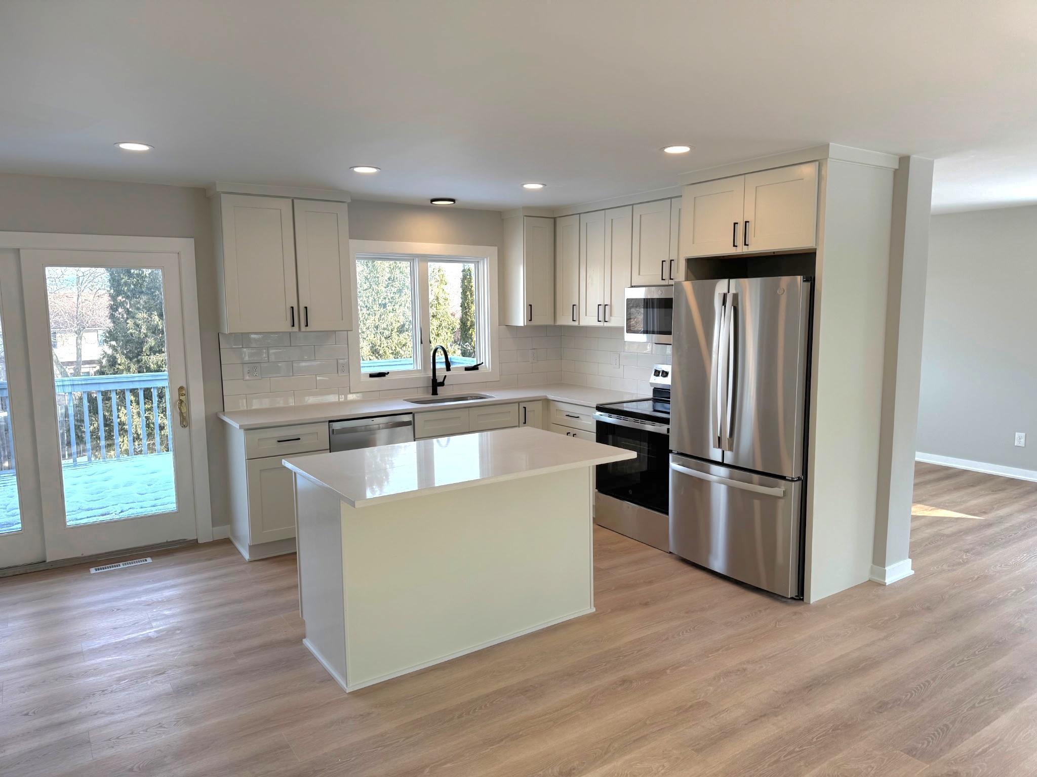 13952 Rice Lake Circle, Maple Grove MN 55369