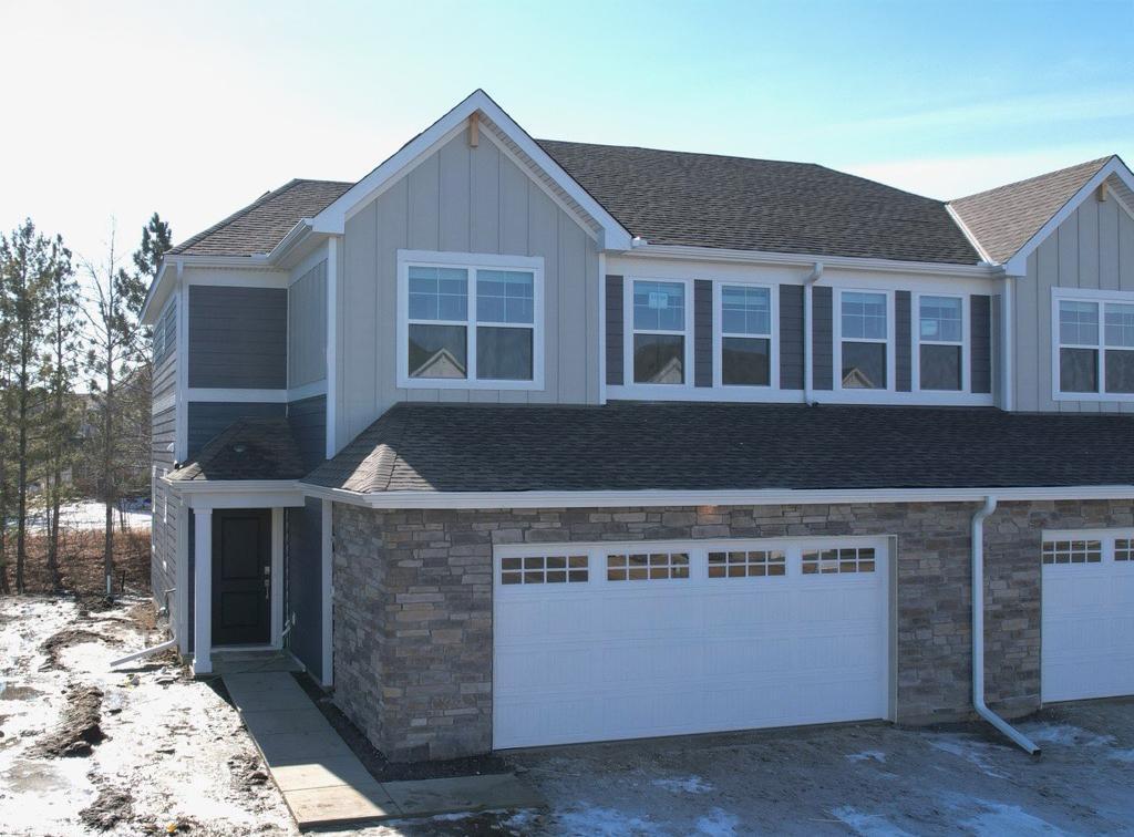 11058 203rd Street W, Lakeville MN 55044