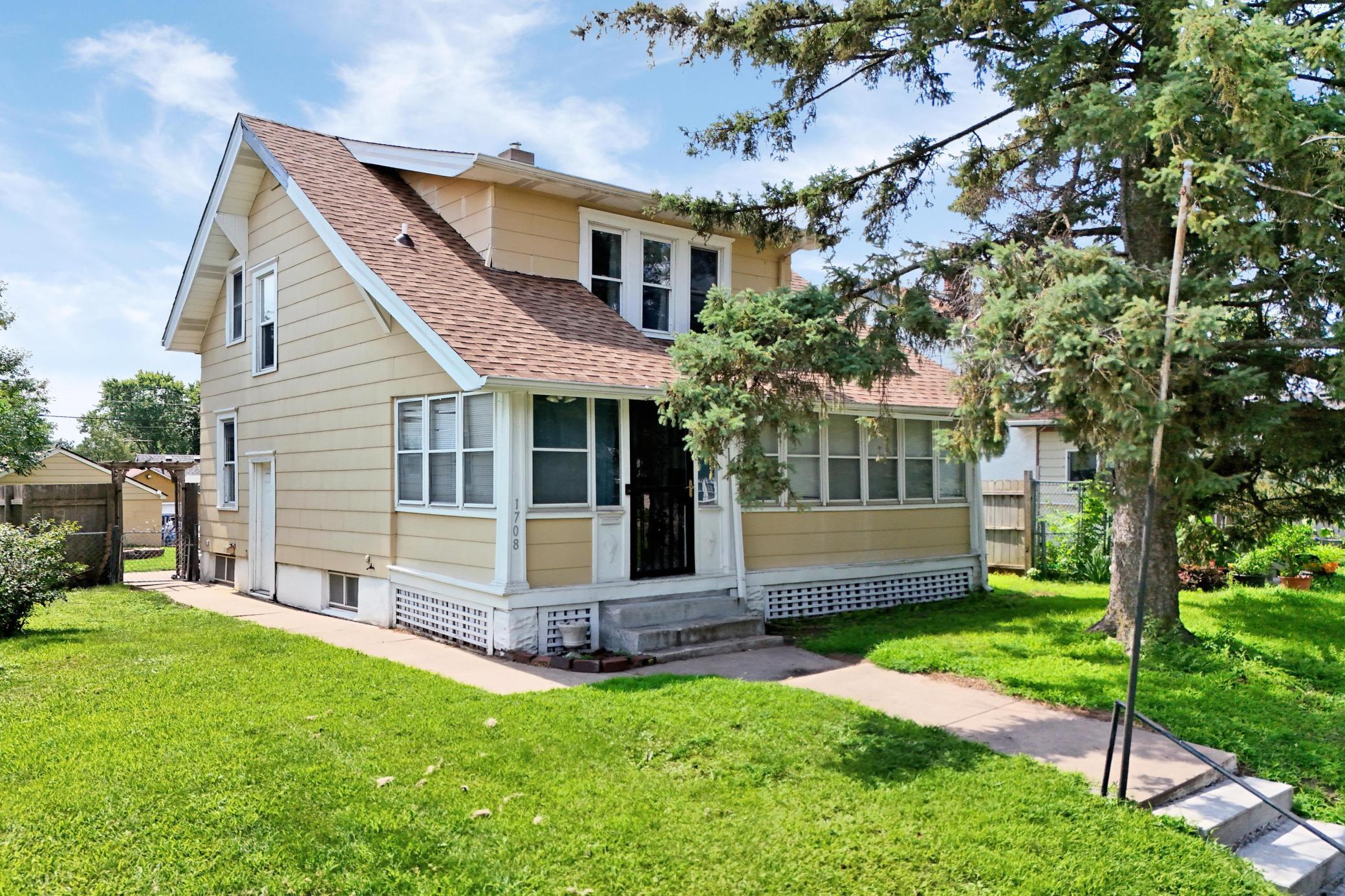1708 Minnehaha Avenue E, Saint Paul MN 55106