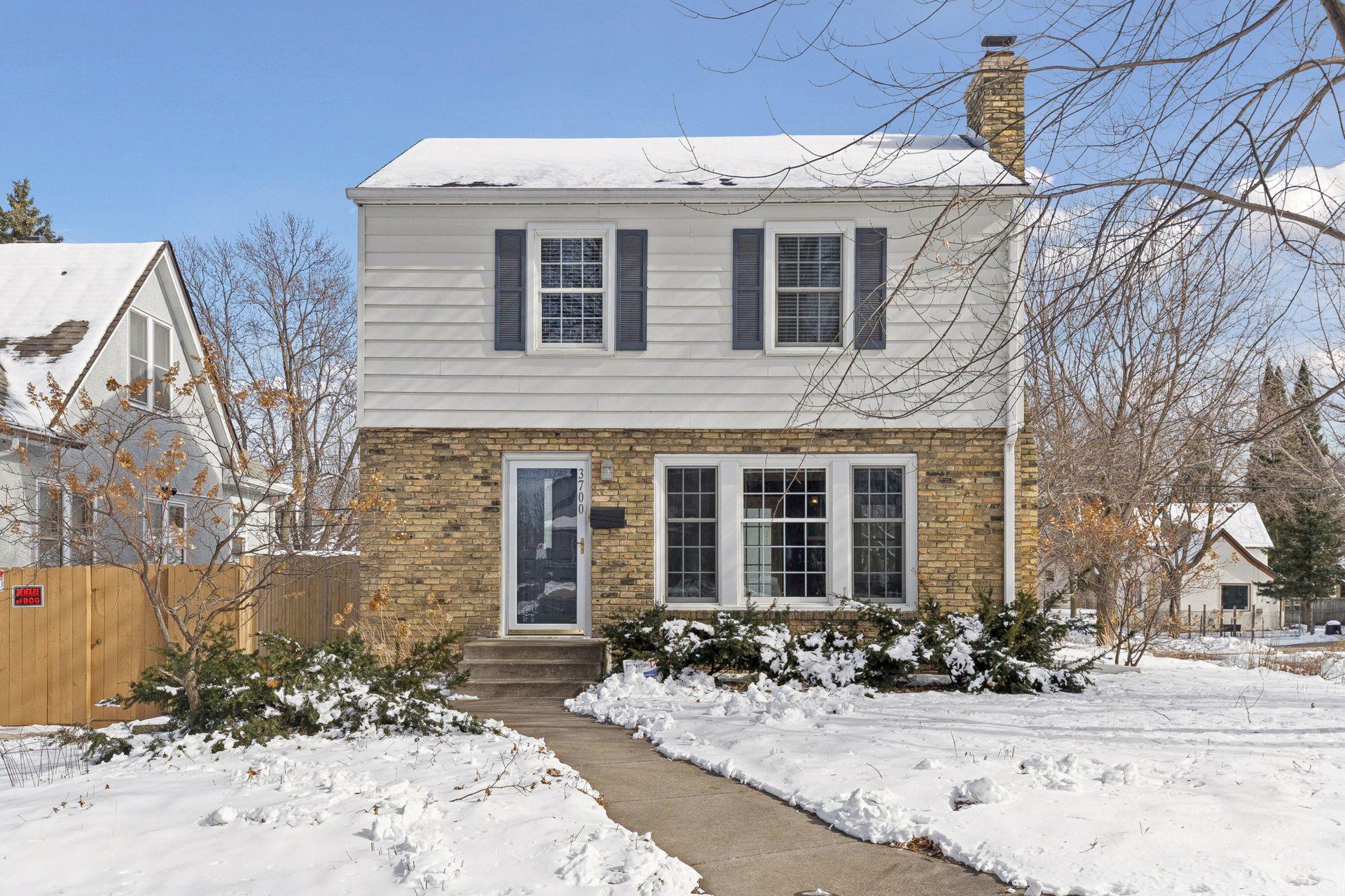 3700 Thomas Avenue N, Minneapolis MN 55412