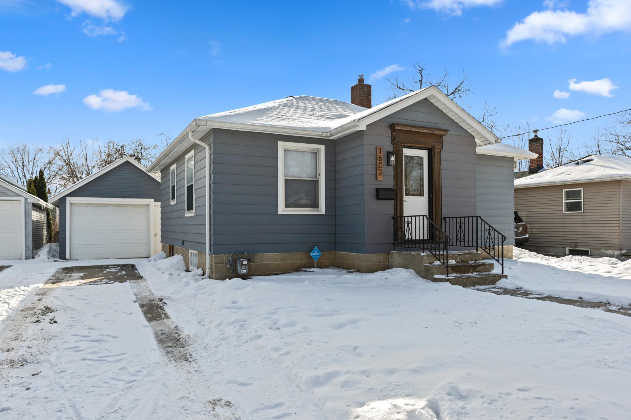 1602 4th Street NE, Rochester MN 55906