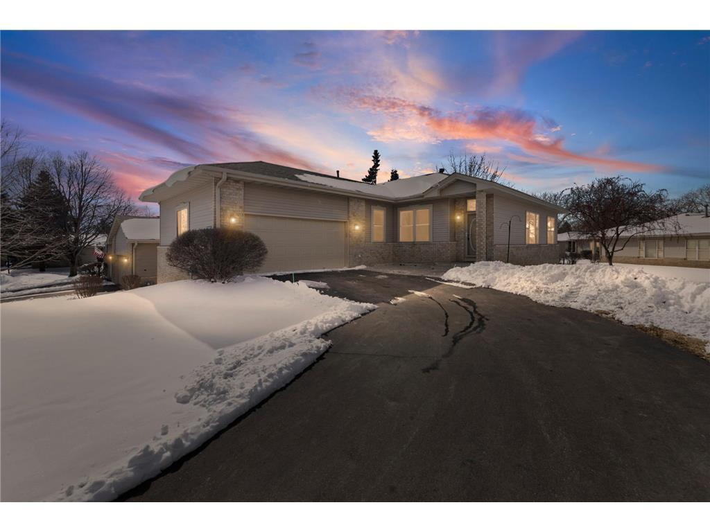 15025 Everleigh Circle, Rosemount MN 55068