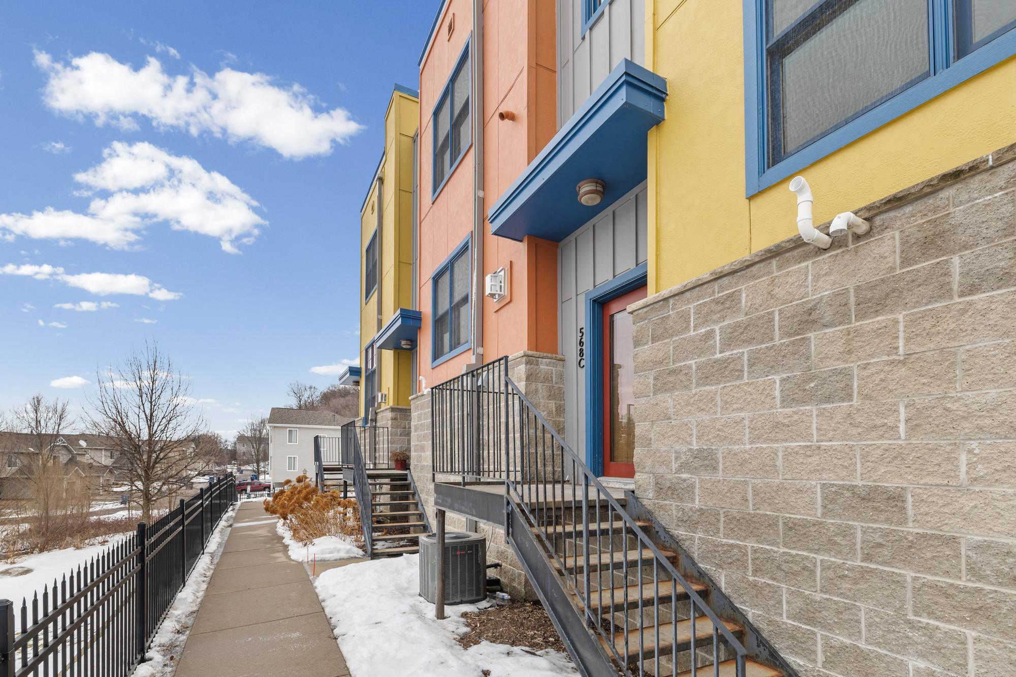 568 State Street Unit C, Saint Paul MN 55107