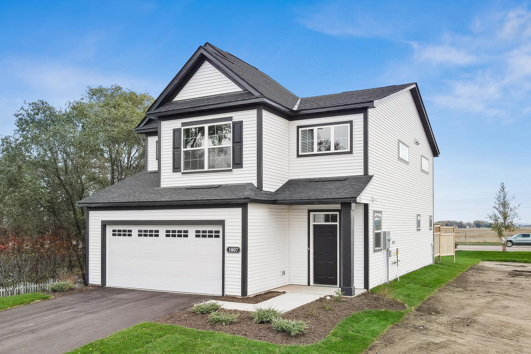 3784 Wren Avenue, Shakopee MN 55379