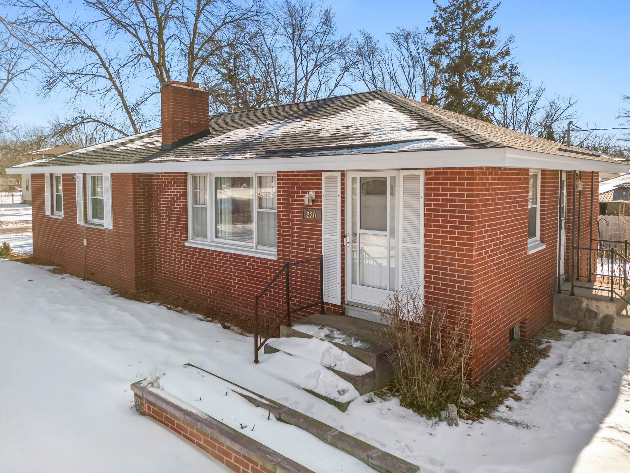 220 109th Avenue NE, Blaine MN 55434