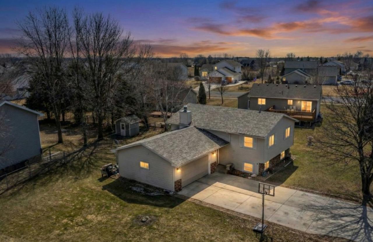 15720 Cicerone Path, Rosemount MN 55068