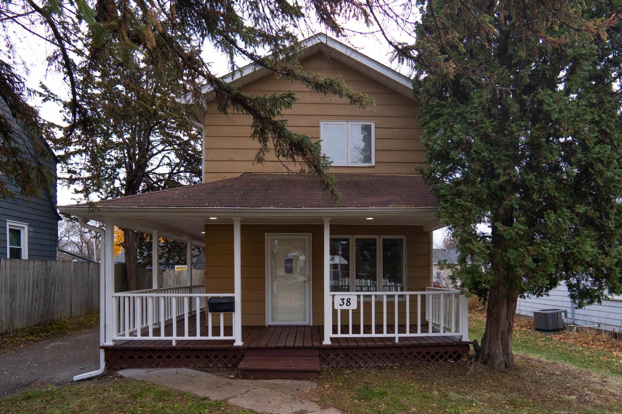 38 Winona Street W, Saint Paul MN 55107