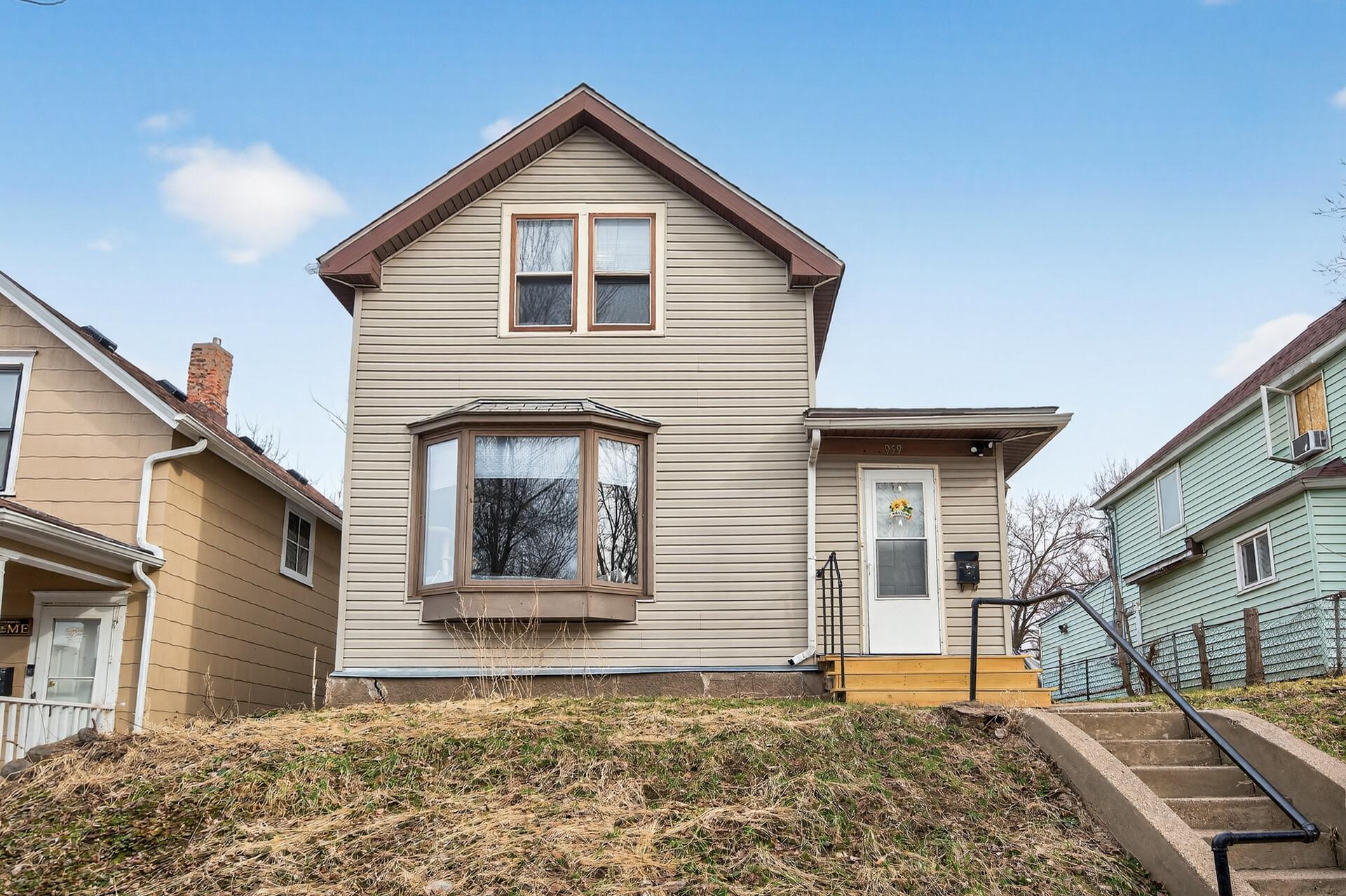 959 Euclid Street, Saint Paul MN 55106