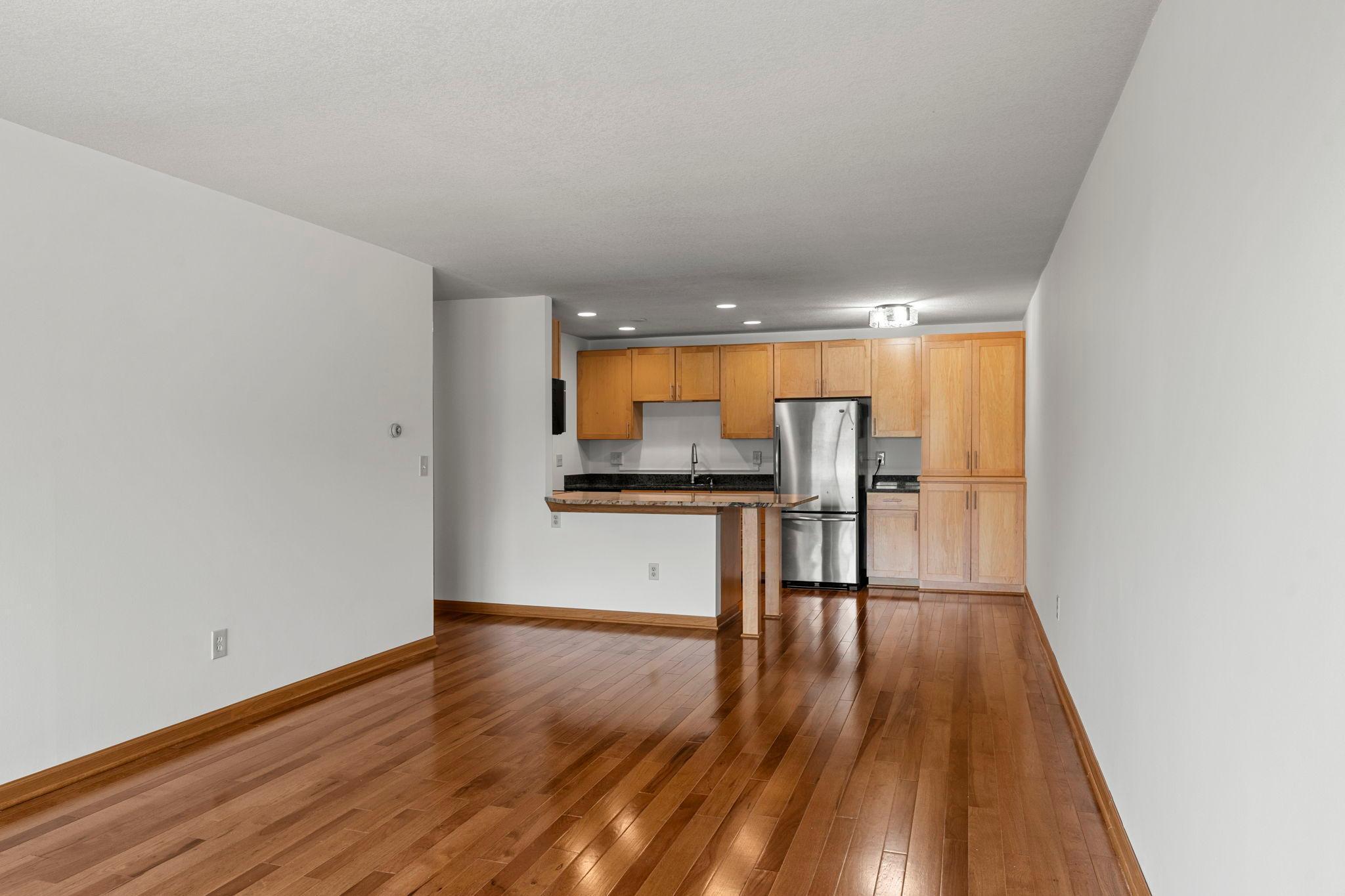 4400 Upton Avenue S Unit 403, Minneapolis MN 55410