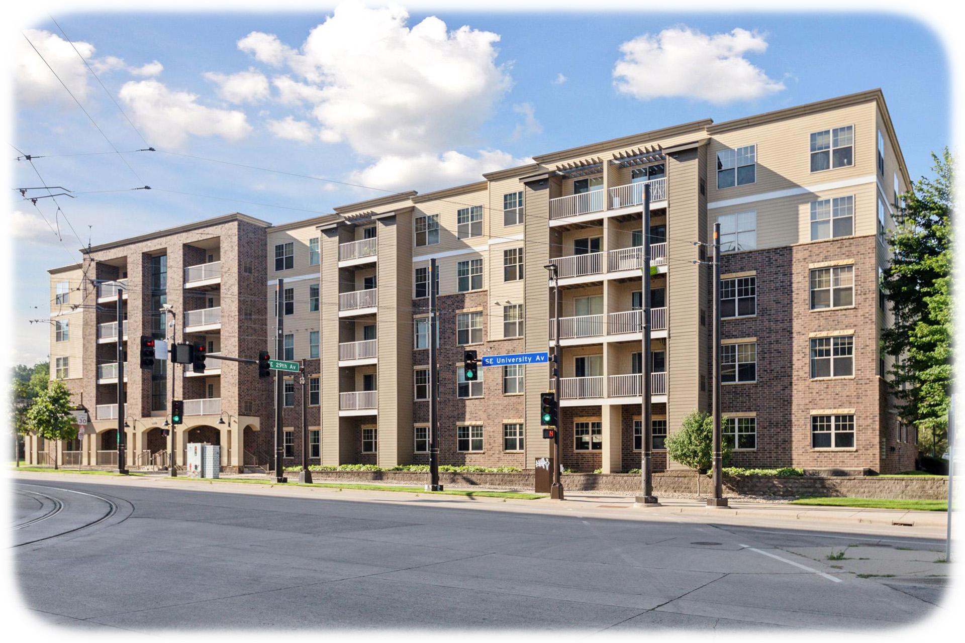 2900 University Avenue SE Unit 208, Minneapolis MN 55414