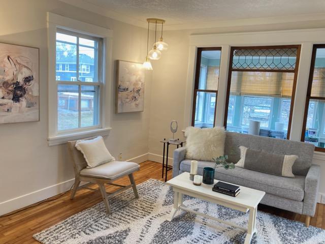 906 E 36th Street, Minneapolis MN 55407