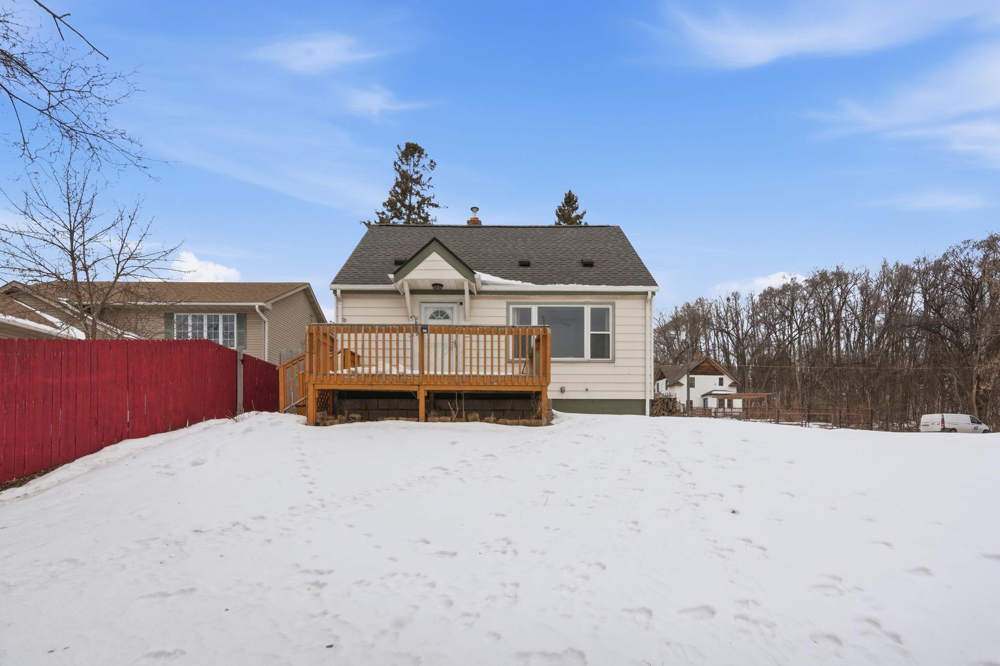 1489 Matilda Street, Saint Paul MN 55117