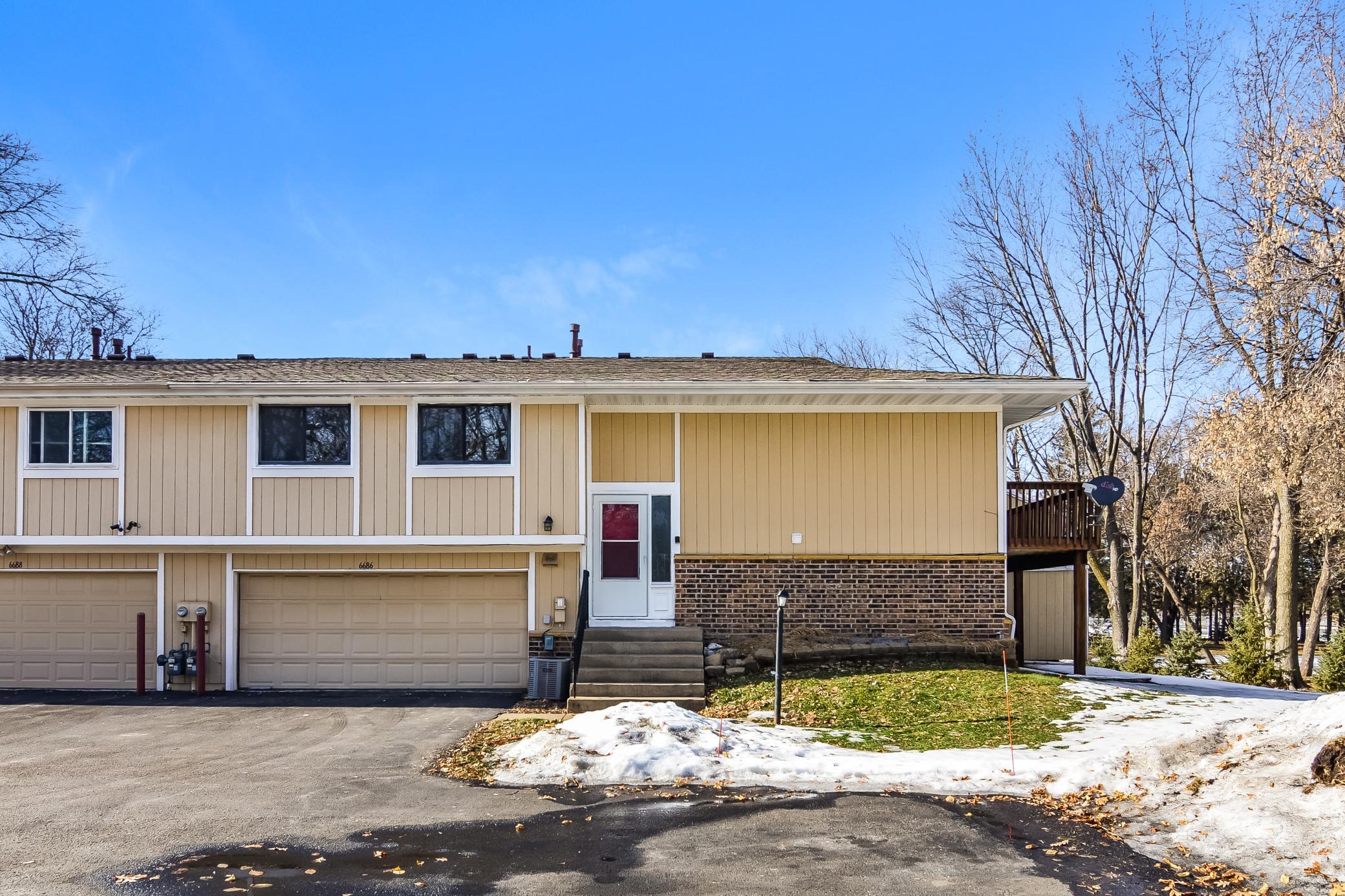 6686 Ives Lane N, Maple Grove MN 55369