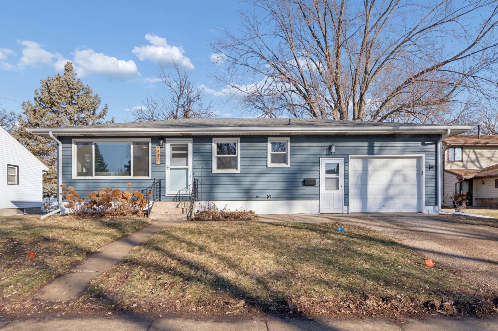 937 4th Avenue E, Shakopee MN 55379