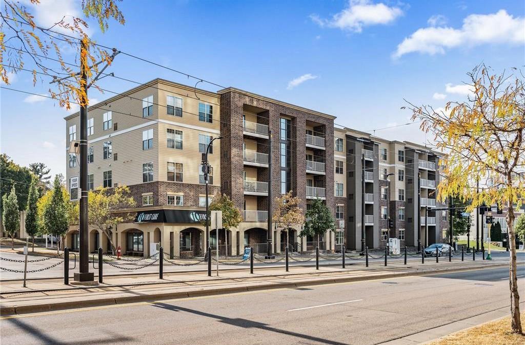 2900 University Avenue SE Unit 411, Minneapolis MN 55414