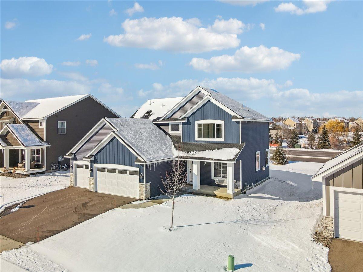 8370 159th Street, Savage MN 55372