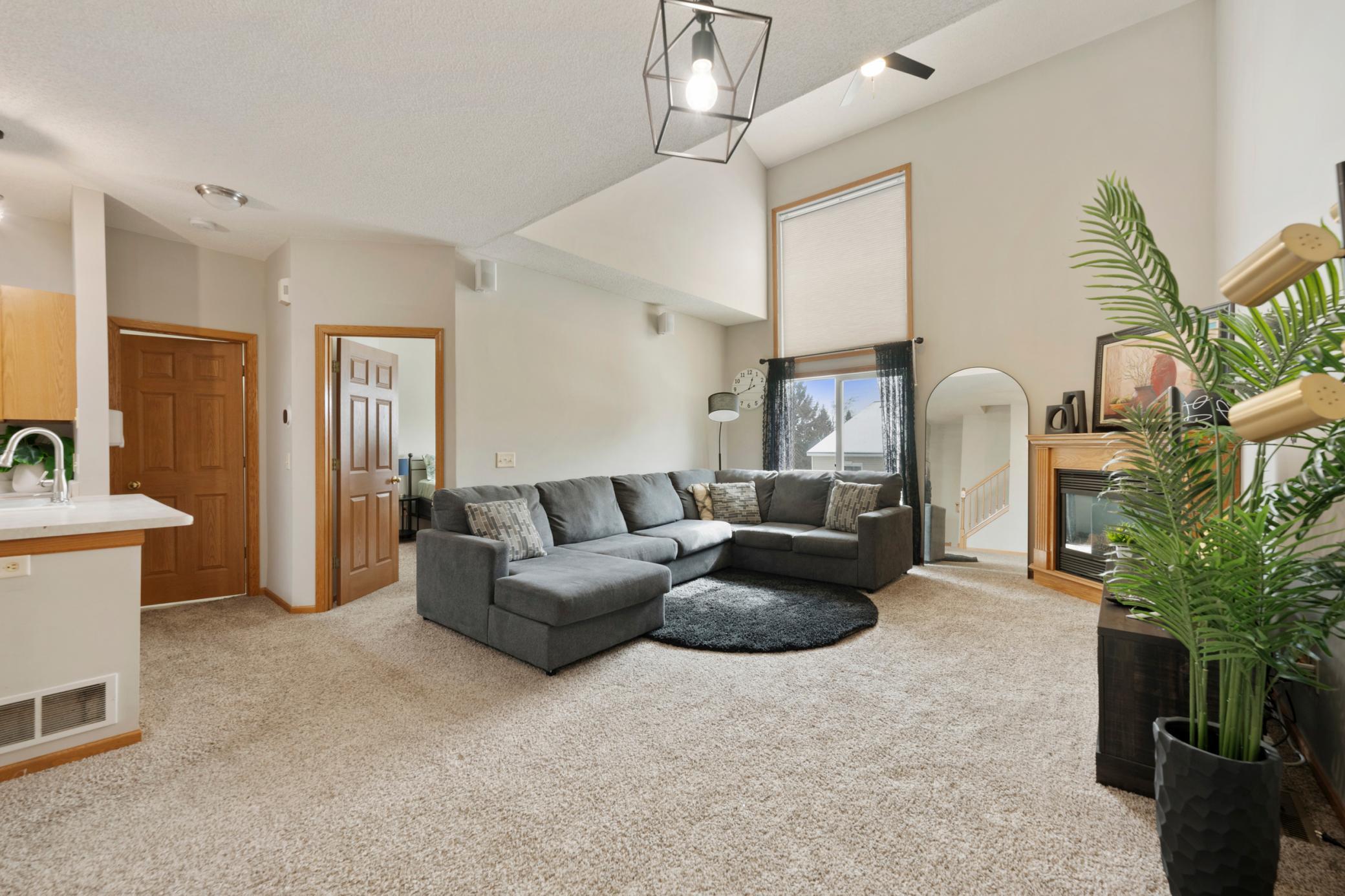 8622 Savanna Oaks Bay Unit K, Woodbury MN 55125