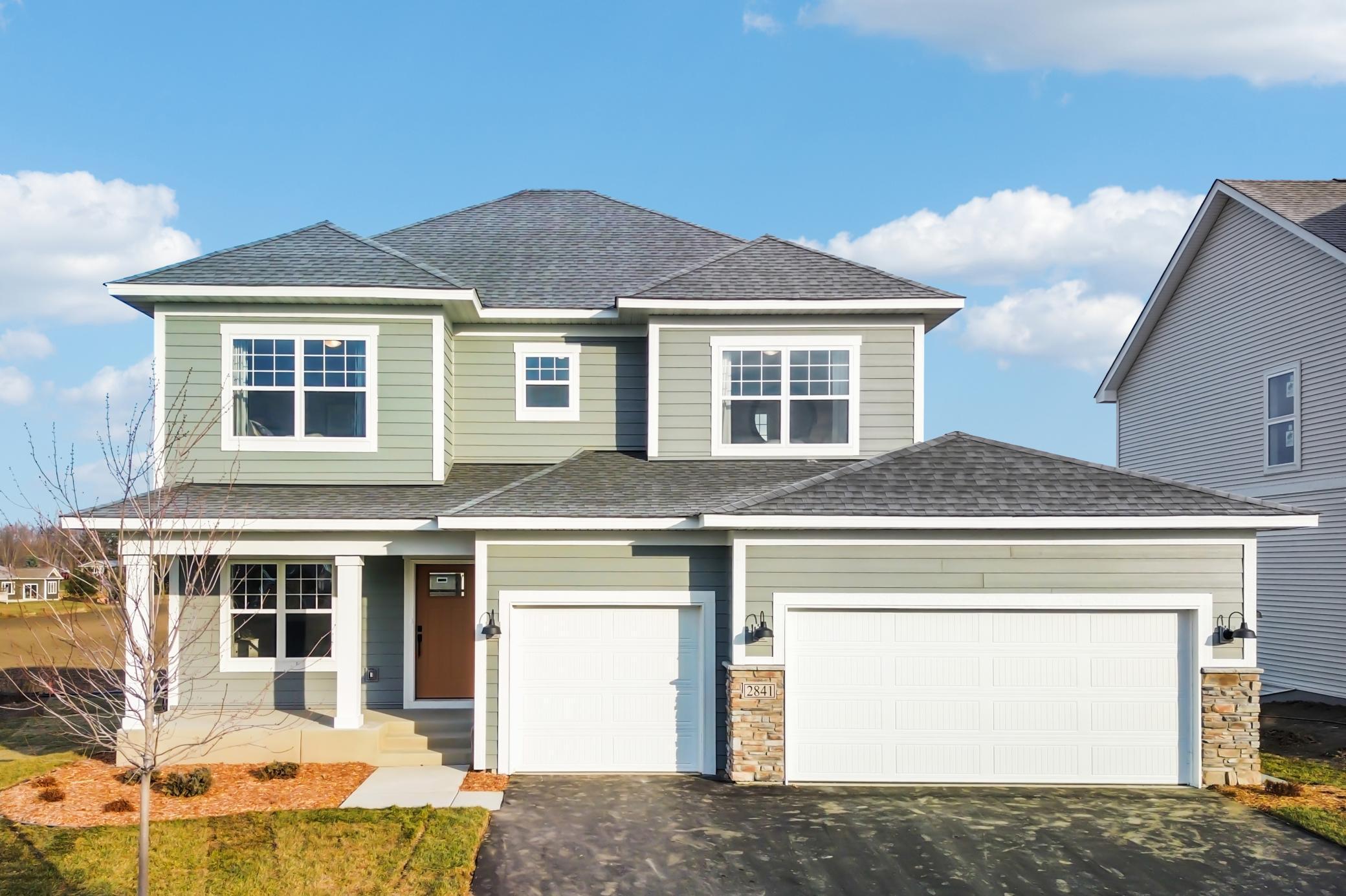 1943 Sparrow Drive, Shakopee MN 55379