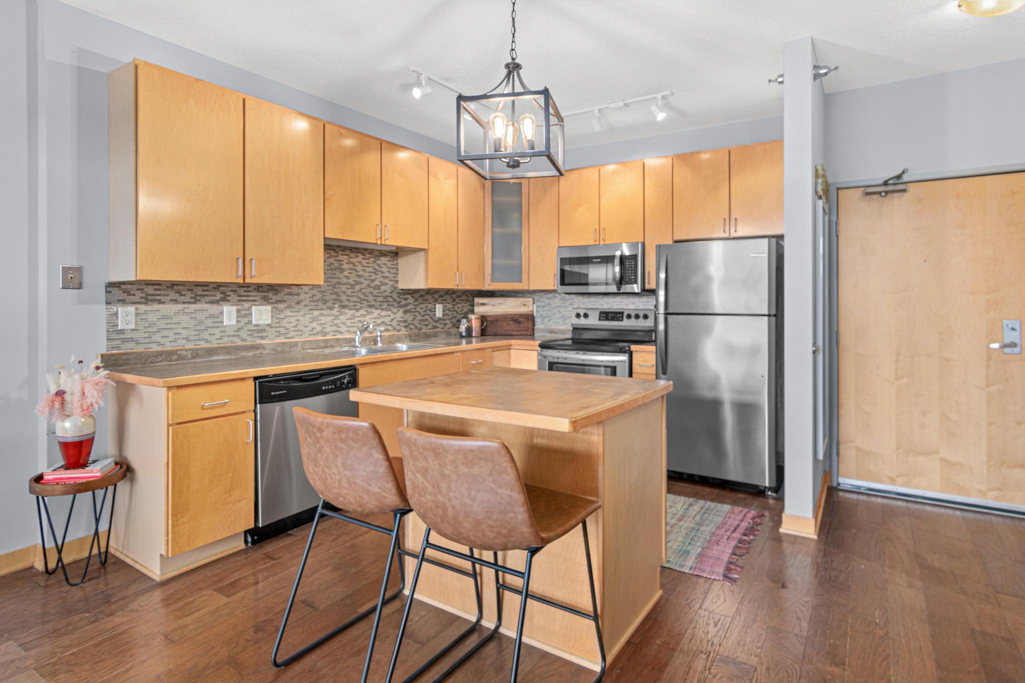 2600 University Avenue SE Unit 319, Minneapolis MN 55414