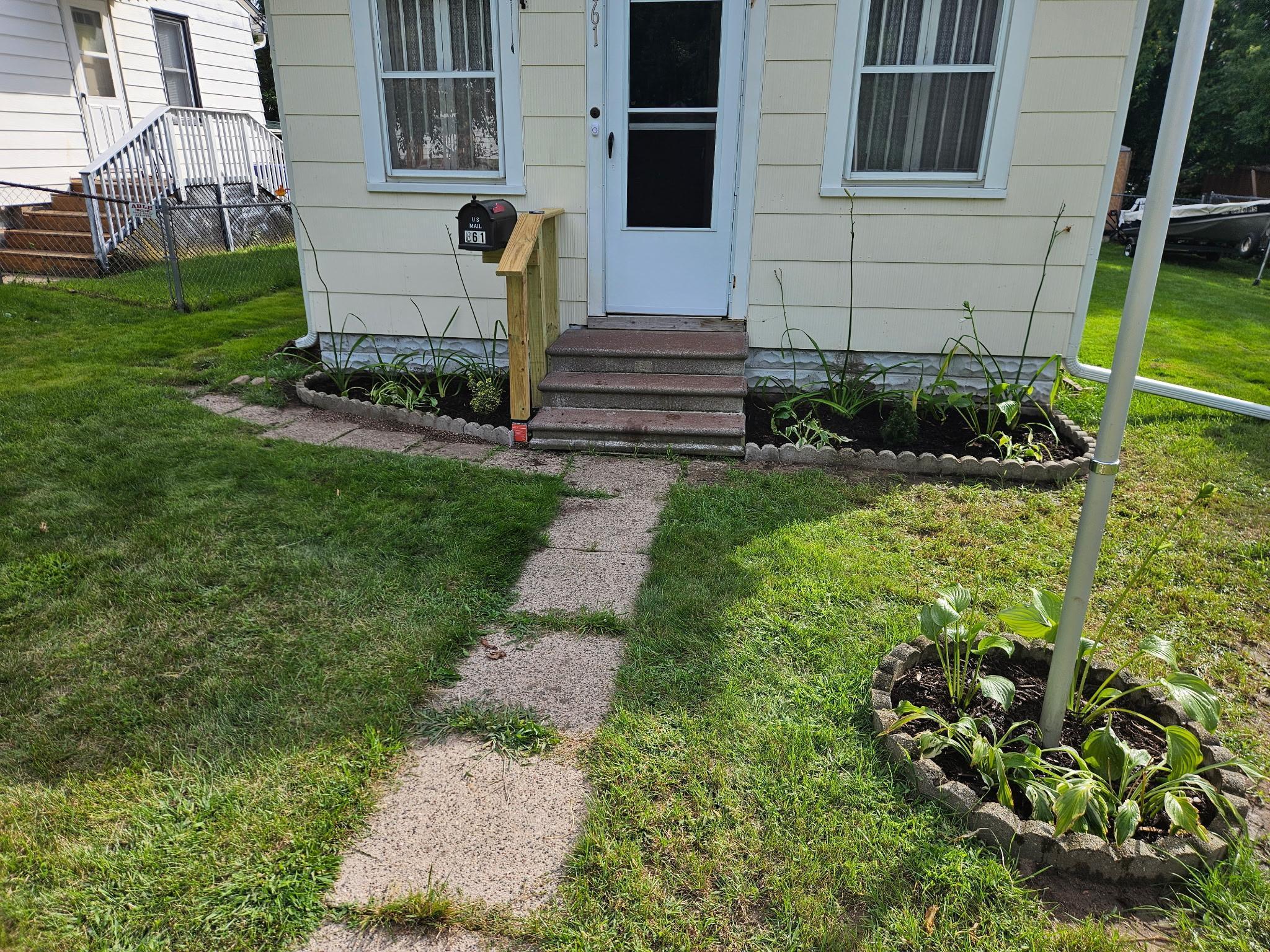 861 Algonquin Avenue, Saint Paul MN 55119